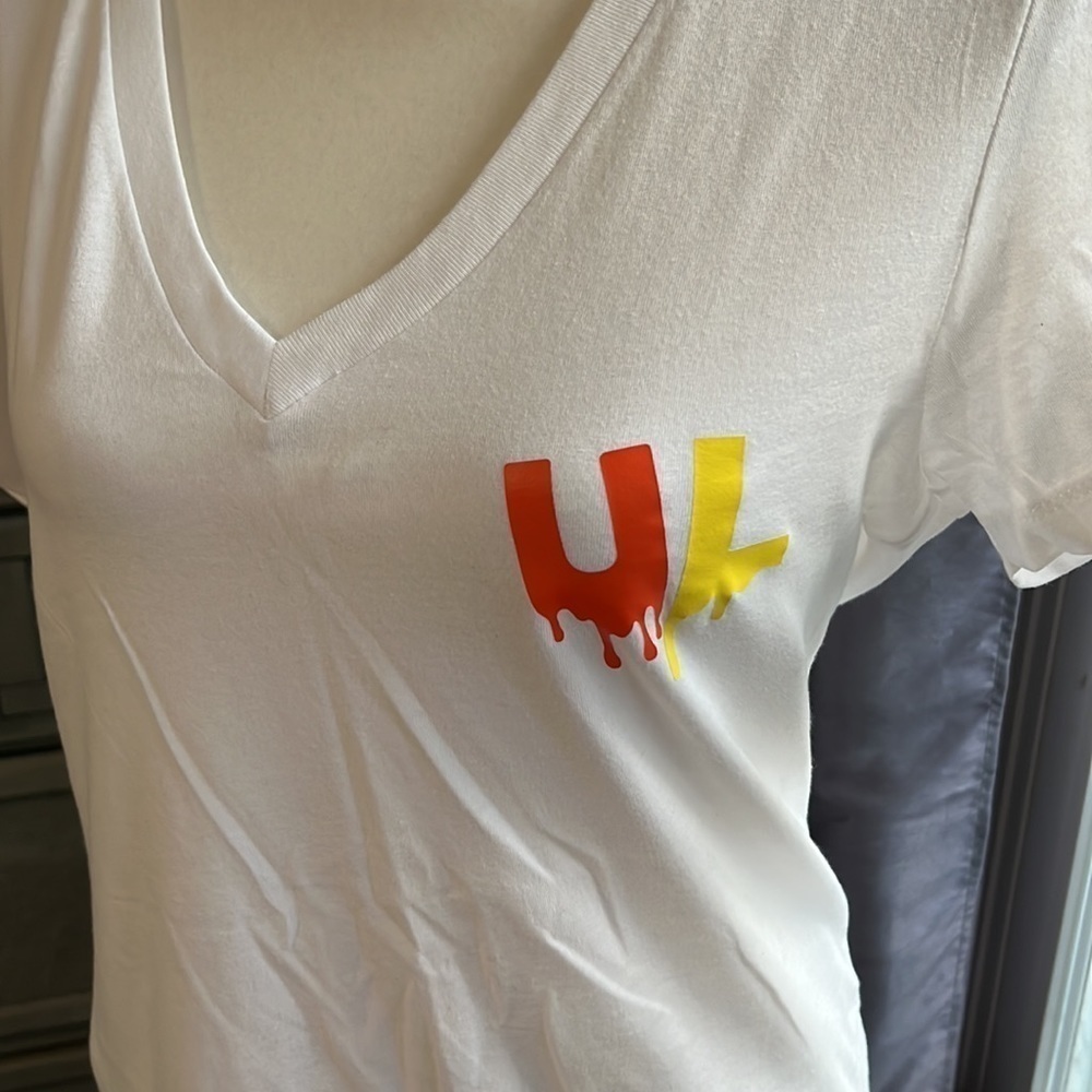 Urban Luxuriance V Neck T Shirt SZ XL Bella Canvas NWOT - Picture 2 of 2